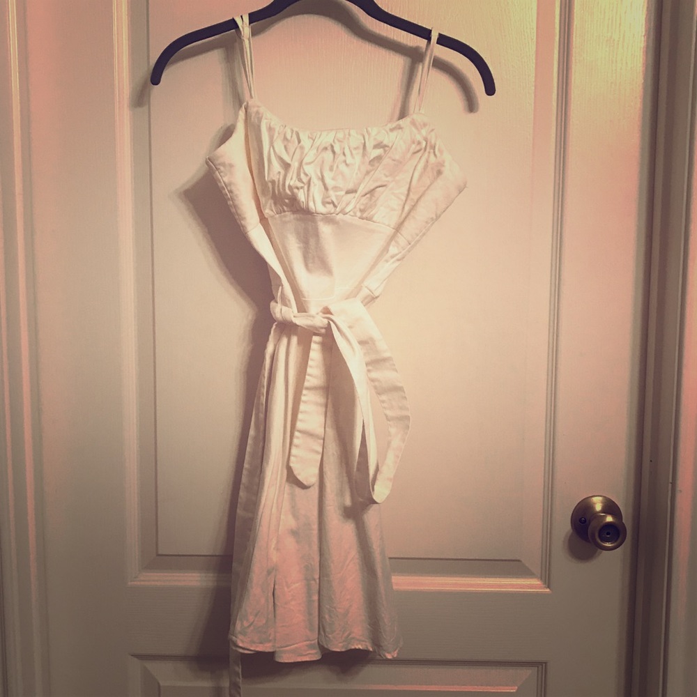 Alyn Paige NWOT dress, white, size 3/4